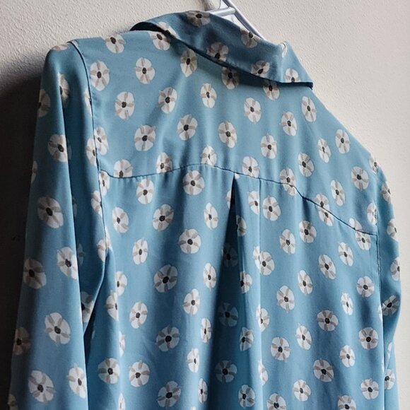 LOFT Blue Floral Button Down Shirt Size XS - Picture 11 of 14